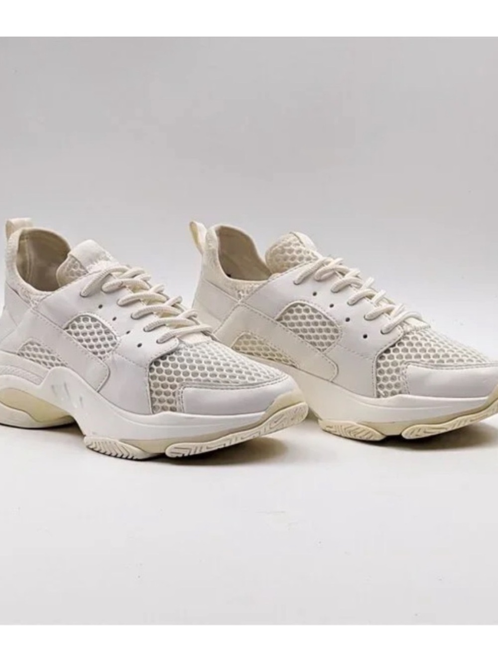 Steve Madden Women’s Cream/Off-White Chunky Sneakers